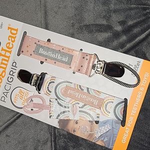 BooginHead Universal Pacifier Clips 2 PACK